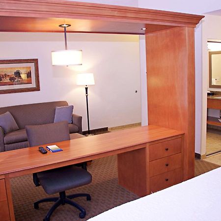 Hampton Inn Sidney Buitenkant foto