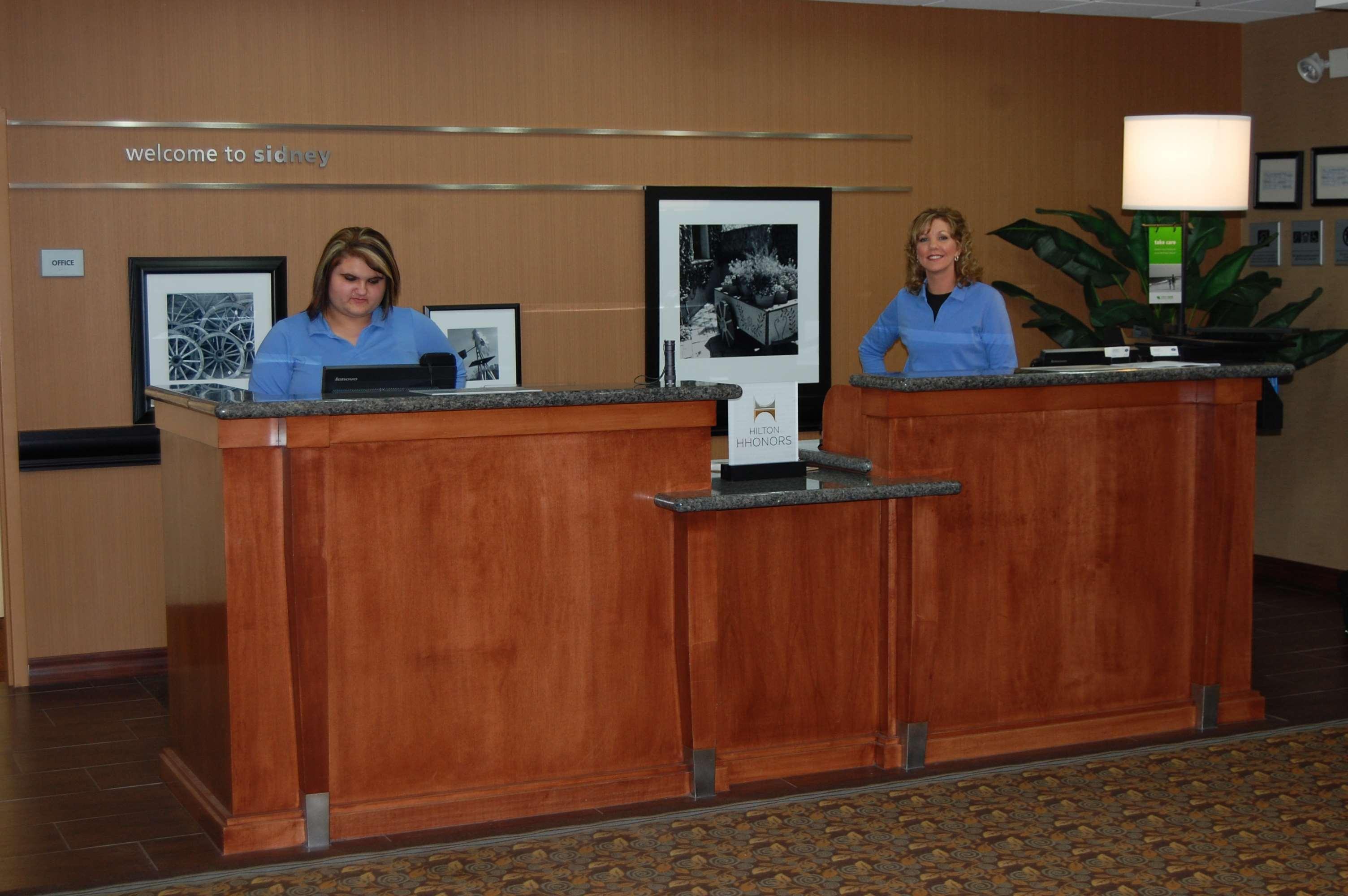 Hampton Inn Sidney Interieur foto