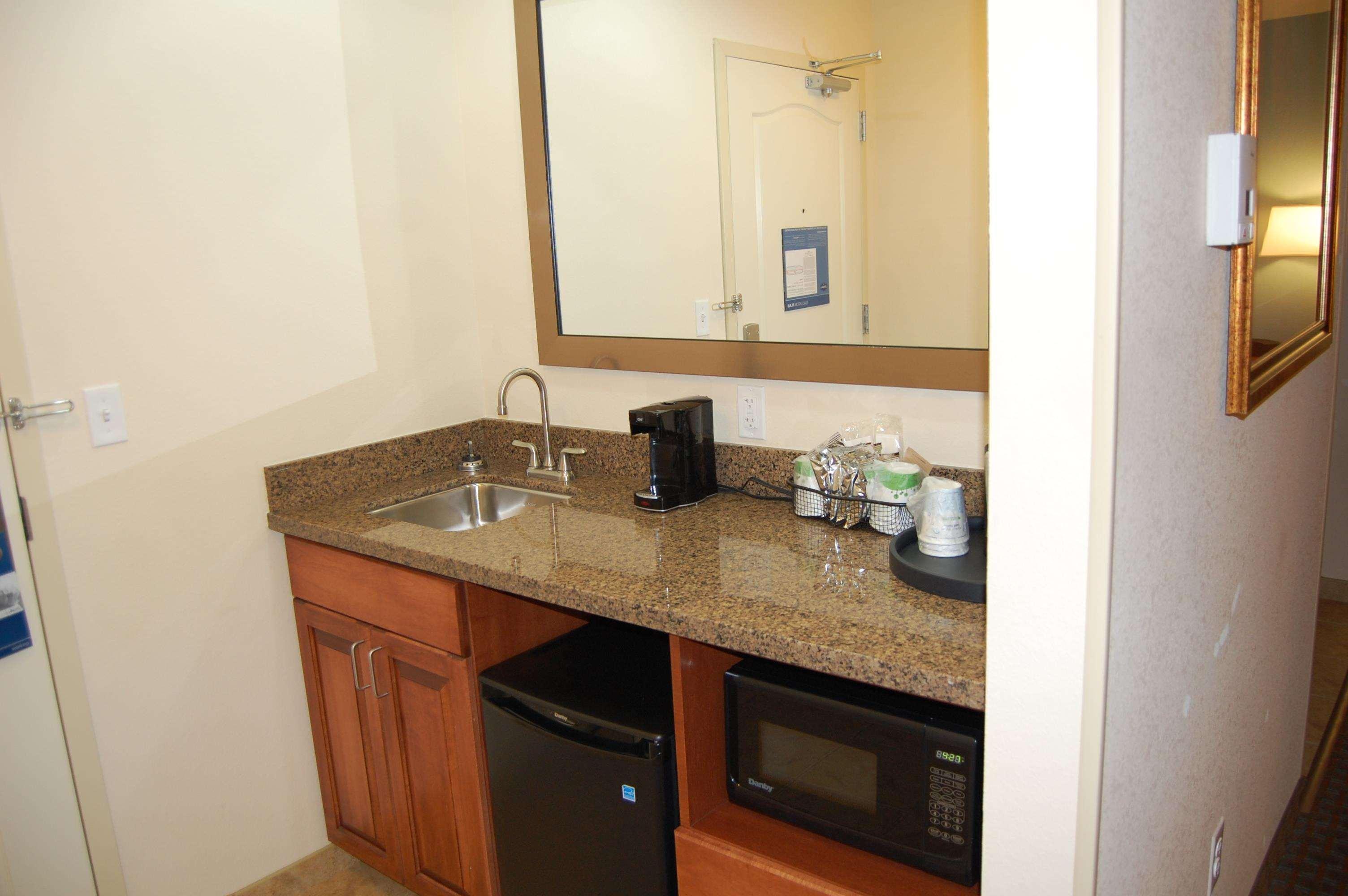 Hampton Inn Sidney Buitenkant foto