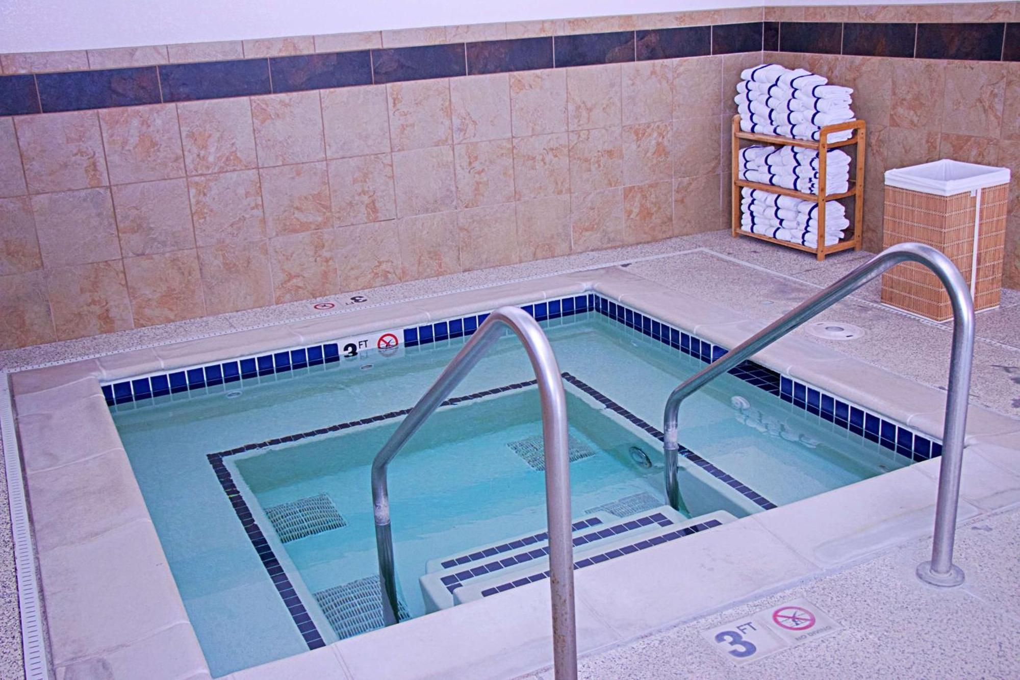Hampton Inn Sidney Buitenkant foto