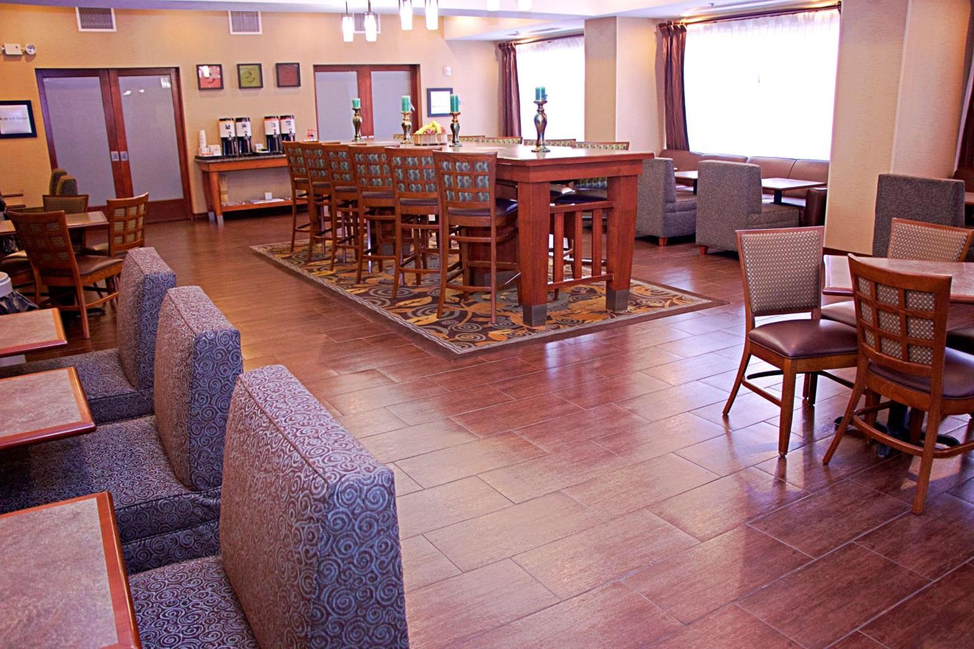 Hampton Inn Sidney Buitenkant foto